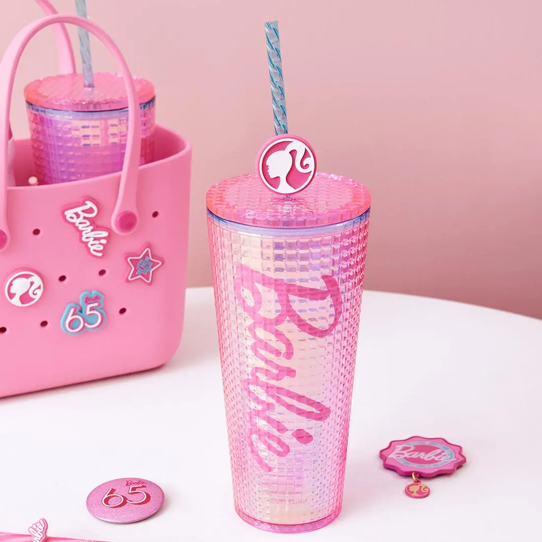 [Back to School] Barbie Daylight Shiny Series 775mL Large Capacity Double Layer Tumbler, Water Bottle with Straw, Cute Portable Glossy Drinkware for Birthday Gifts