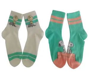 Peanuts Ladies' Set of 2 Snoopy Ribbed Mid CrewSocks