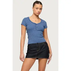 Edikted Women's Kady Striped Henley T-Shirt