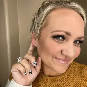 background preload poster image 