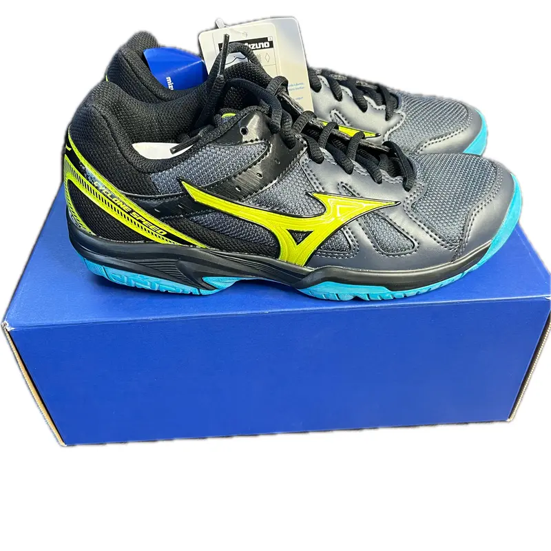 Mizuno Cyclone Speed Volleyball Shoes - Durable Design, Comfortable Fit, Ideal for Volleyball Play
