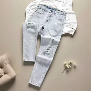 Men's High Waist Straight Leg Jeans, Loose Fit Ripped & Worn-out Denim Pants, Trendy Casual Wear for Spring & Autumn