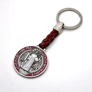 llavero con colgante de medalla clásica de San Benito para hombre y mujer, de acero inoxidable y piel entrlazada  con cruz bíblica, joyería religiosa