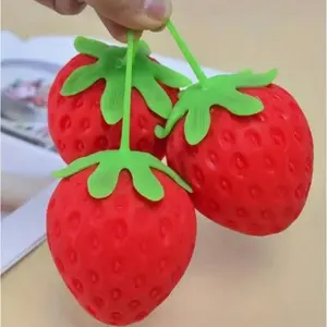 Anxiety Relief Squeeze Toy, Fidget Spinner Stress Reliever, Squishy Fruit Ball Strawberry Model, Party Gift, Adult Kids Pressure Release Toy, Sensory Stress Reliever, Stress Relieving Item
