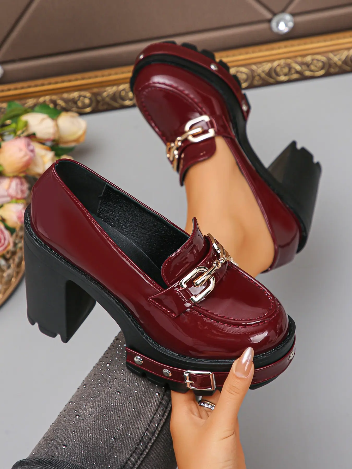 Women's Chunky Heel Flatform Platform Business Casual Loafers, Slip-On Height-Boosting Shoes with Metal Buckle, Comfortable All Seasons Footwear for Daily Wear, Office, Events, Stylish and Versatile to Elevate Any Outfit, Slip Ins Shoes