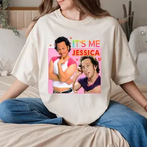 It's Me Jessica Tshirt, The Hot Chick Shirt, The Hot Chick, Funny T-Shirt | Funny Meme T Shirt, Funny Tees, Funny Gift, Meme Gifts