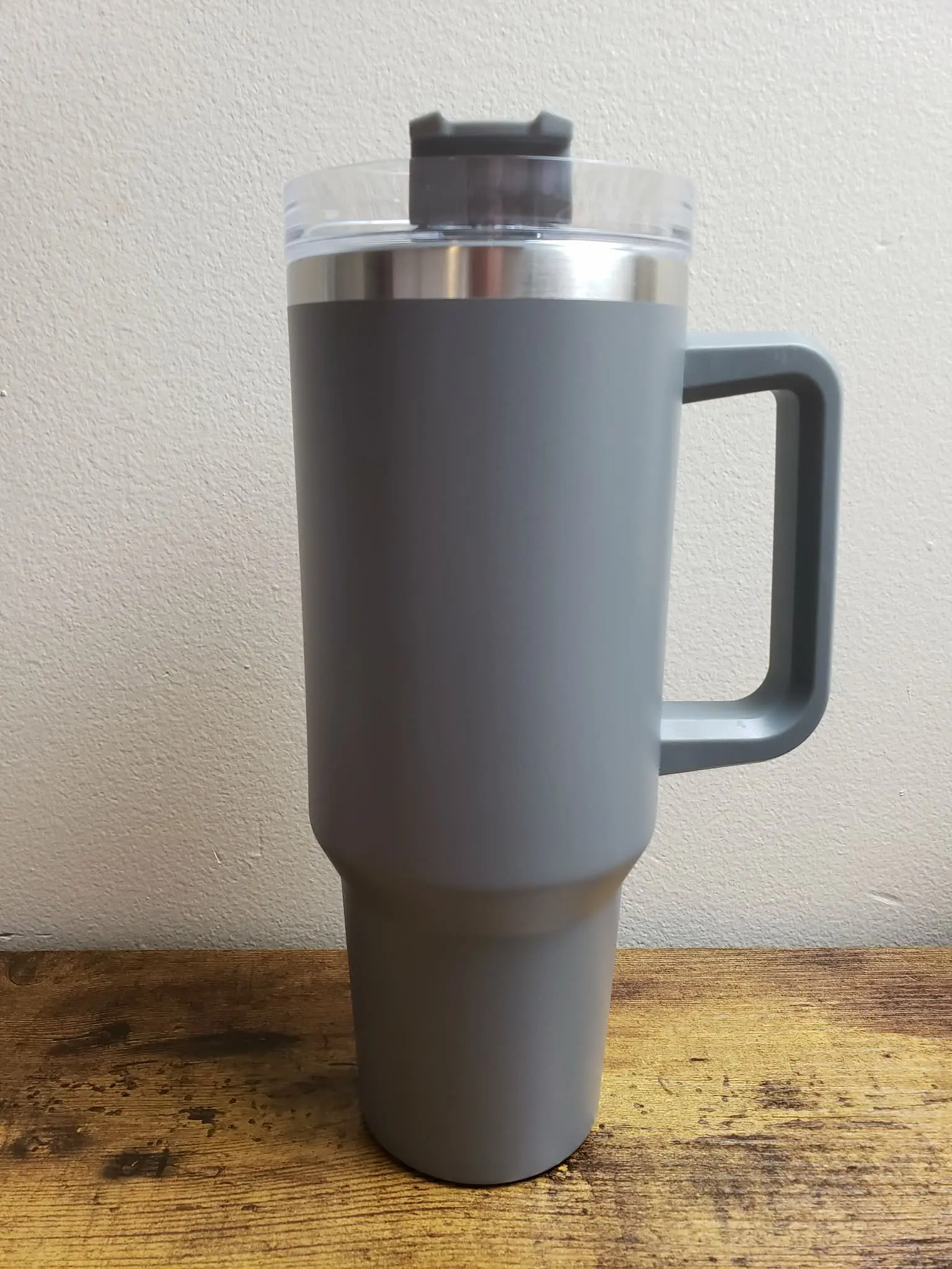 40oz Stainless Steel Tumbler with Handle
