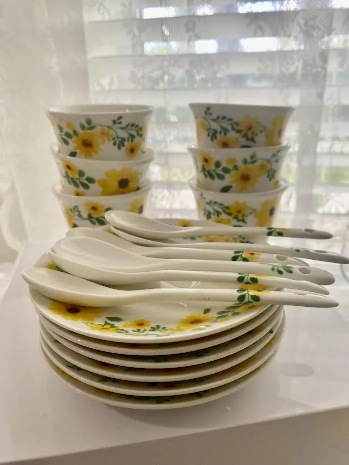 18 Piece Adey Abeba Cup No Handel / New