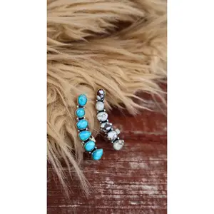 THE MOUNTAIN EARRING CUFF