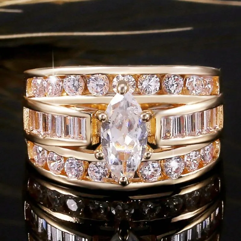 Shining Elegance  Decor Ring - Wedding/Engagement/Promise/Bride Eternity Ring - Anniversary/Valentine's/Christmas Gift with Unique Design