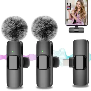 Wireless Lavalier Microphone for iPhone iPad TypeC Lapel Mics Plug-Play 2.4G Ultra-Low Delay Built-in Noise Reduction Chip Working Time for Video Recording Interview Podcast Vlog Live Streaming Equipment Usb Rechargeable Mic