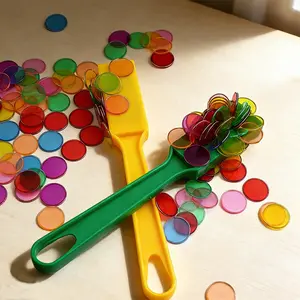 Magnetic Bingo Game Set - Includes 1 Bingo Game Magnet Stick, 100 Bingo Game Chips, 19mm Bingo Chips, Suitable for Elderly Family Lottery Games, Sensory Box, Counting and Sorting Activities, Tabletop Games, Party Game Set, Family Fun Game