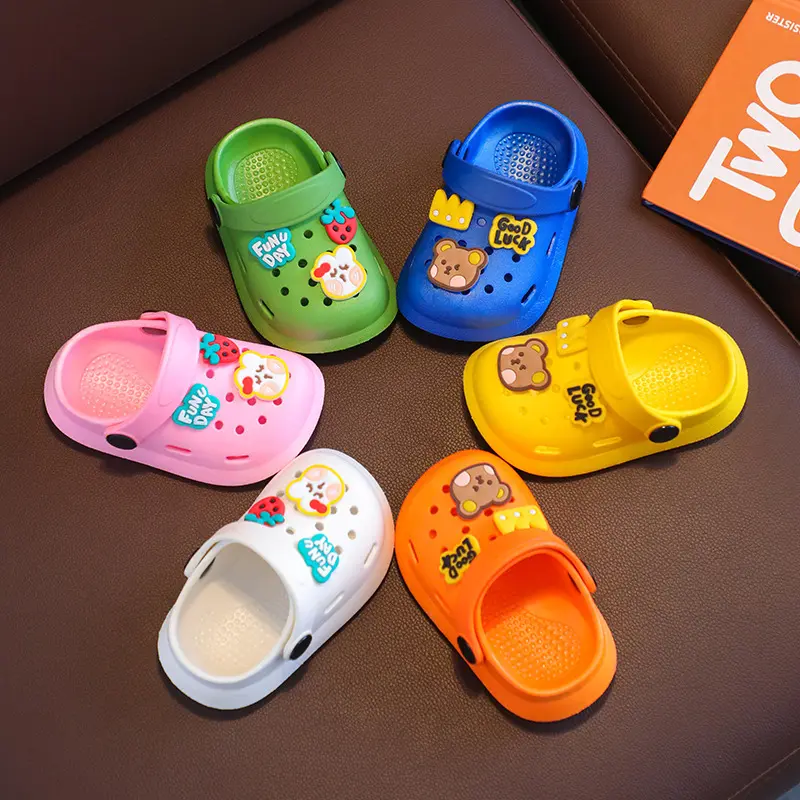Cute Cartoon Slides for Toddlers - Kids Shoes, PVC Plastic Home Clogs with Cartoon Doll Design for Boys and Girls, Cartoon Print