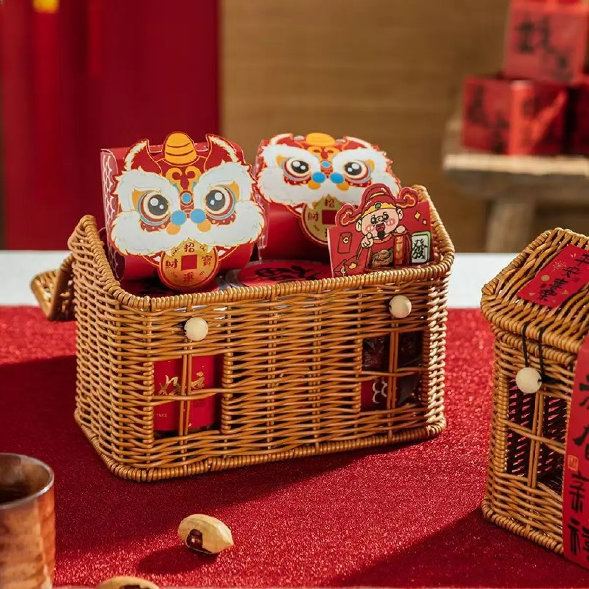 New Year Gift Box Biscuits and Nuts Packaging Box Multi-Functional Chinese Woven Handheld Gift Basket with Lid and Spherical Handles for Easy Handling laundry basket that rolls boyfriend drain burr best friend house organizers sink blue divide chic color