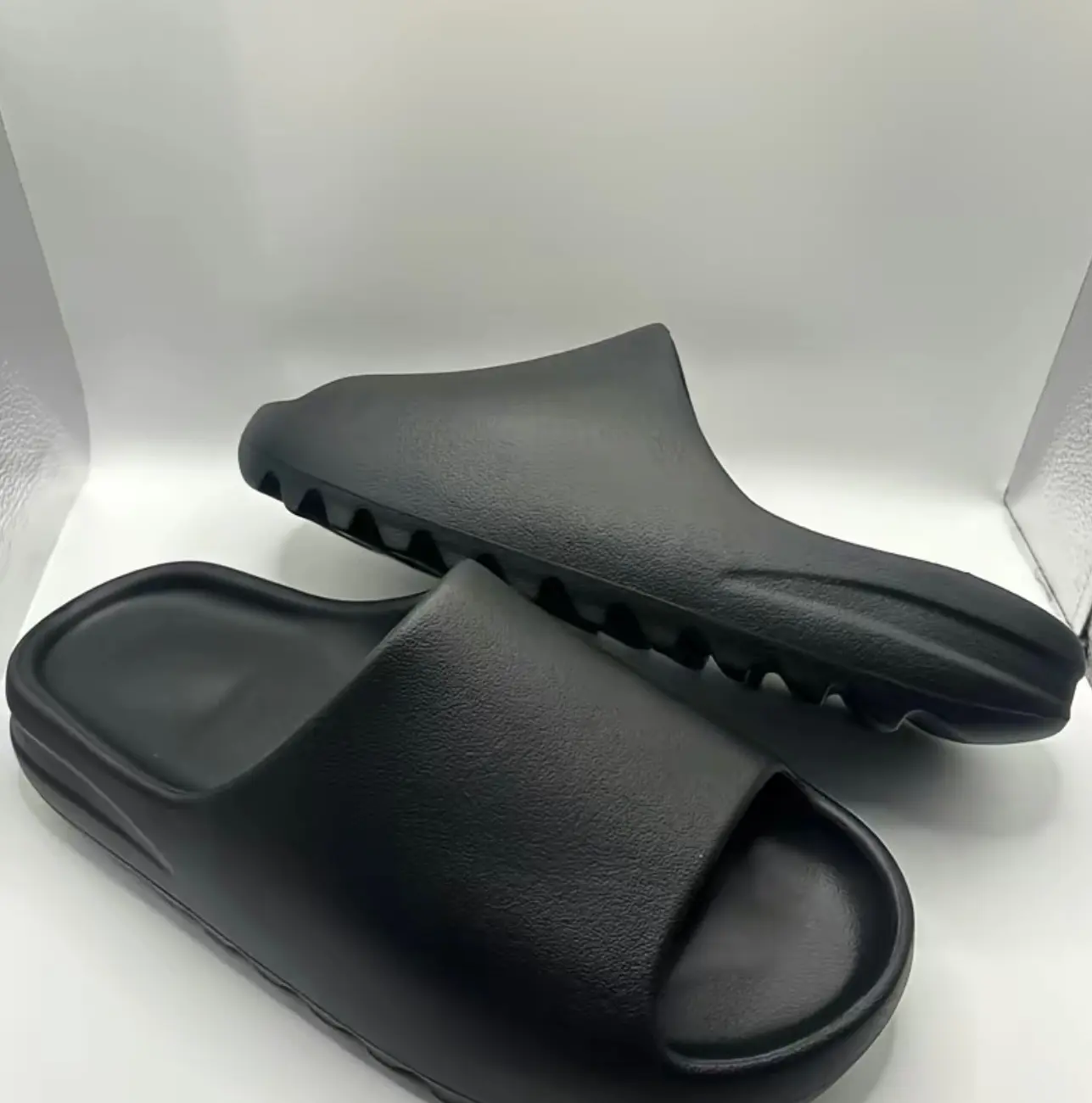 YZY - Slides Men/Women BLACK