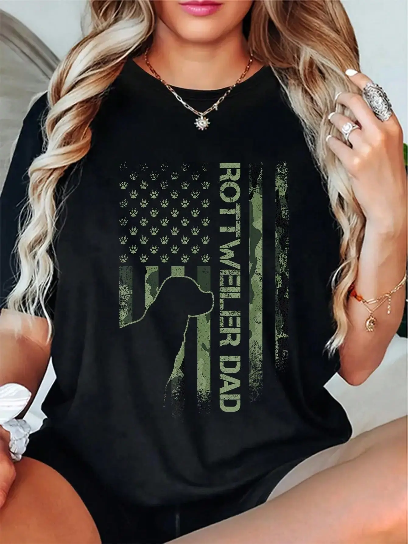 100% Cotton Vintage USA Camo Flag Proud Rottweiler Dad Rottie Silhouette T-Shirt