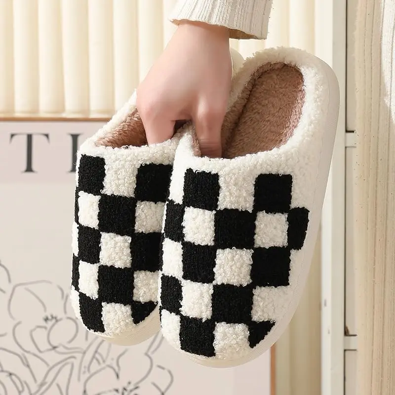 Unisex Checked Plush Slippers, Women's Warm Casual Indoor Footwear with Faux Fur Lining and Non-Slip Rubber Grip, Indoor Casual, Warm Faux Fur, Cotton Plush, Slip On, Warm Winter Toes