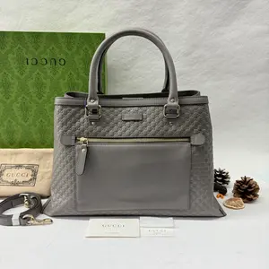 Pre-owned GUCCI Leather Shoulder Bags 7.8'' R2589 Shoulder Bag C18679550477 0601 E Kylie