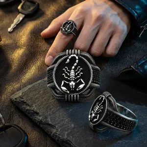 Men's Scorpion Ring Creative Animal-Shaped Black Diamond Men's Ring Simple Versatile Accessory