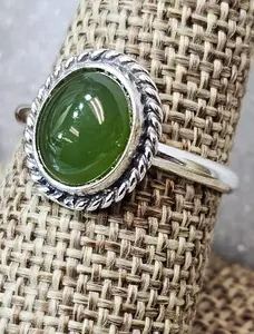 Rare Canadian nephrite Jade set in silver 925 mark ring