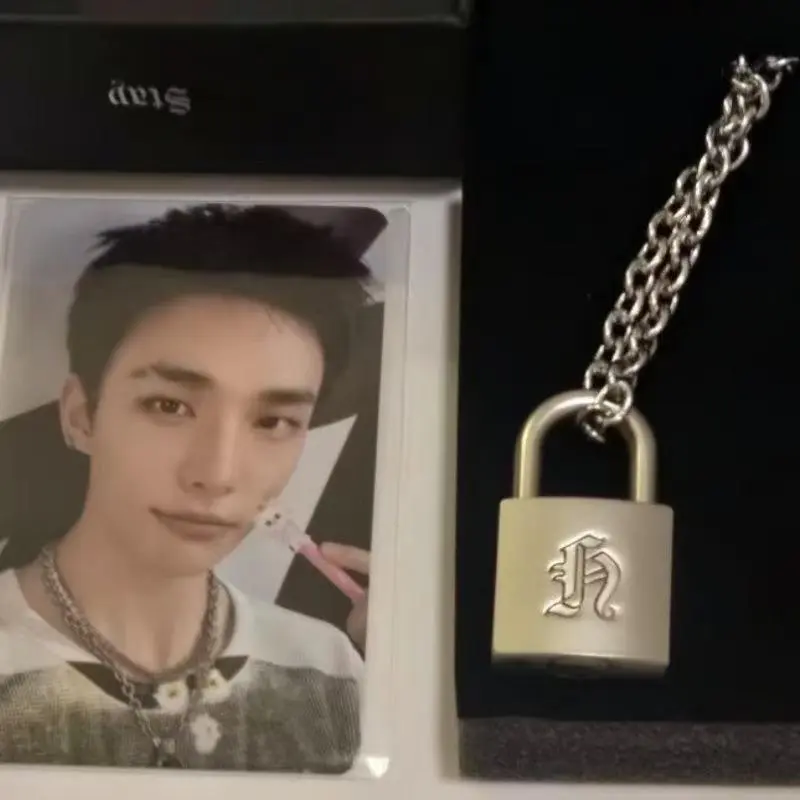 Unisex Fashionable Creative Metal Lock Chain Link Necklace - Huang Xuanchen Style Punk-Inspired Customizable Costume Jewelry for Bold Daily Outfits, Female Fans Gifts, Metal Chain Link Style Option with Customization
