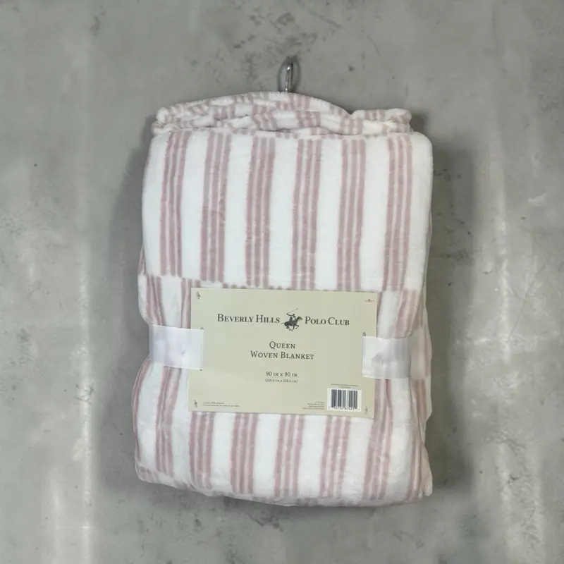 Woven blanket