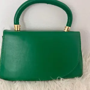 Klassy Green Apple Handbag