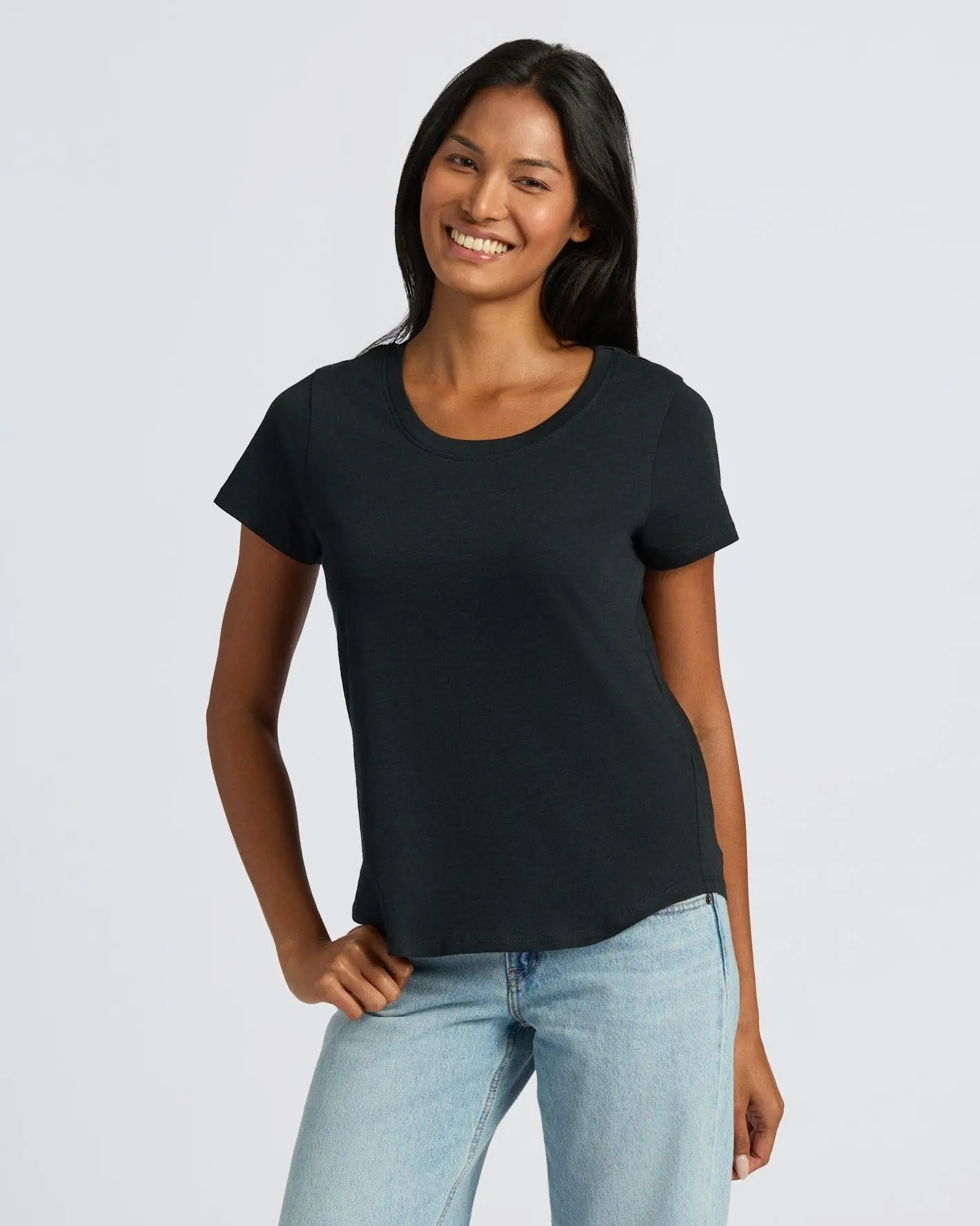 True Classic Women’s Slub Scoop Neck Tee – Lightweight Cotton Relaxed T-Shirt for Casual Wear, Everyday Comfort, Layering, or Women’s Wardrobe Essentials