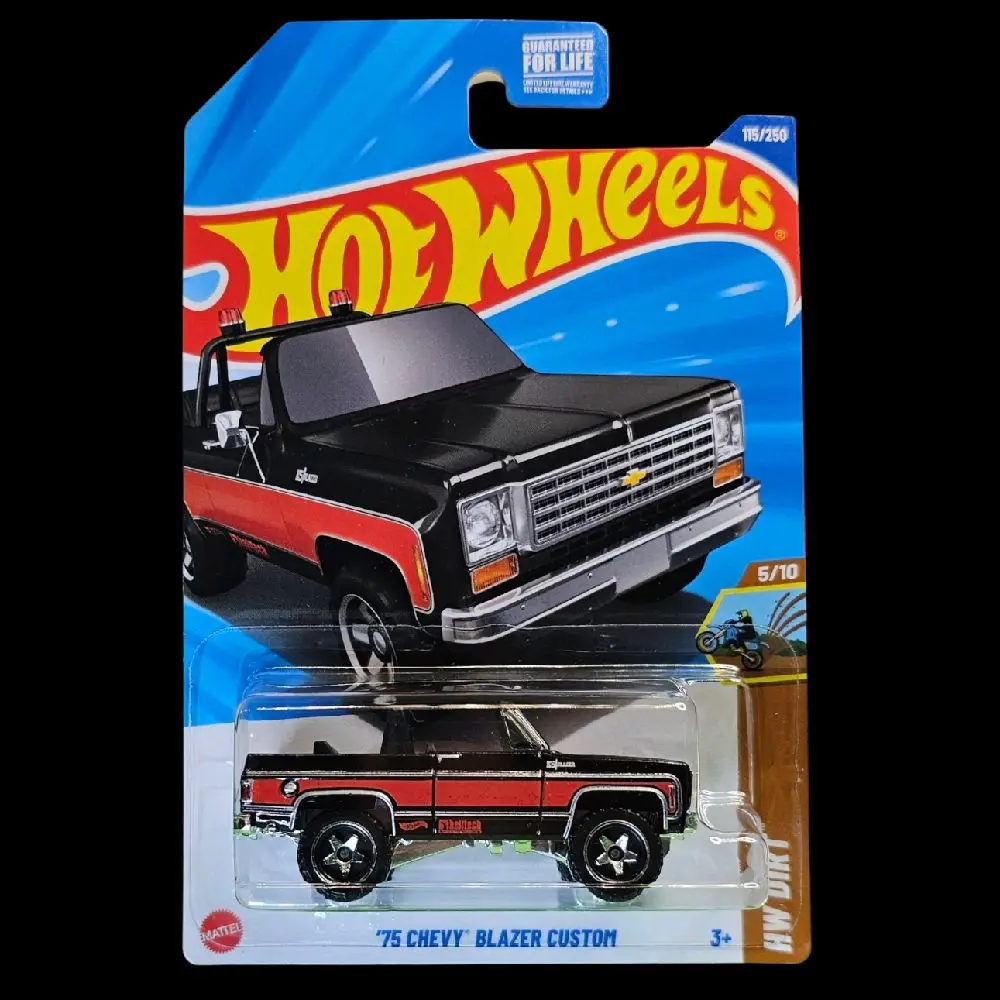 2025 Hot Wheels HW DIRT 5/10 '75 Chevy Blazer Custom 115/250 Nissan 370Z Diecast Metal Car Diecast Collectible