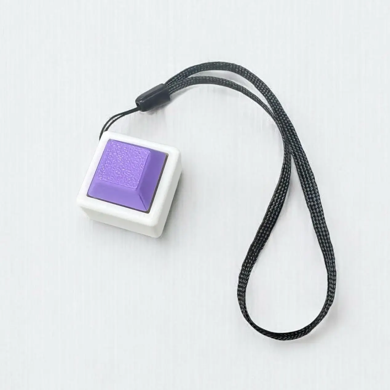 1 Key Keycap Clicker Keyboard key Switch Keychain - 3D Printed