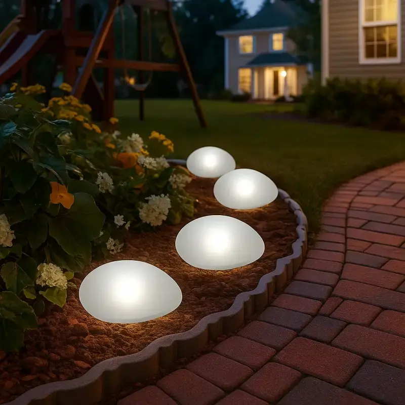 Solar frosted glass Pebble Lights 2/4pcs Simulated Frosted Material IP45 Waterproof Cobblestone Shape Design for Outdoor Indoor Lawns Terraces Gardens Weddings Dinners Holiday Decorations