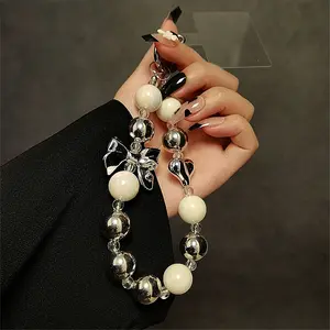 Phone Case Lanyard Keychain Decorative Accessories Phone Lanyard Creative Beaded Heart Lanyard For iPhone For Samsung For Xiaomi Cellphone Smartphone