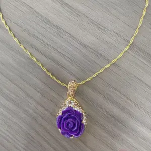 Handcrafted Elegant Light Luxury Fashion Versatile Purple Inlaid Simple Necklace Collarbone Chain - 2041