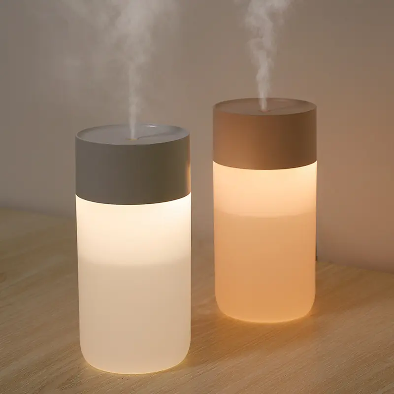 Universal USB Mist Humidifier - Minimalist Style, Nightlight, Sleep Aid, Large Mist Output, Large Capacity, Small Size (77*77*159mm), Long-Lasting, Portable Atomizer for Home, Office Hydration, Relieves Nasal Discomfort, Usb Port, Light-Up