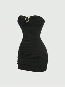 Women's New Fashion Comfortable Knit Crop Top with Metal Decorative Buckle, Bodycon, Ruched, Hollow Out Design, Slimming Waist, Party Dress