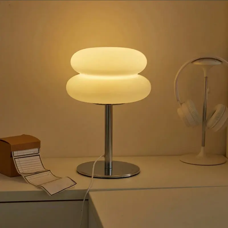 Modern Minimalist Bedside Lamp, Retro Style Burger Decorative Table Light, Bedroom Nightstand Lighting, Home Decoration Essentials, Led Table Lamp, Modern Nightstand Lamps, Decorative Lights, Aesthetic Table Lamp