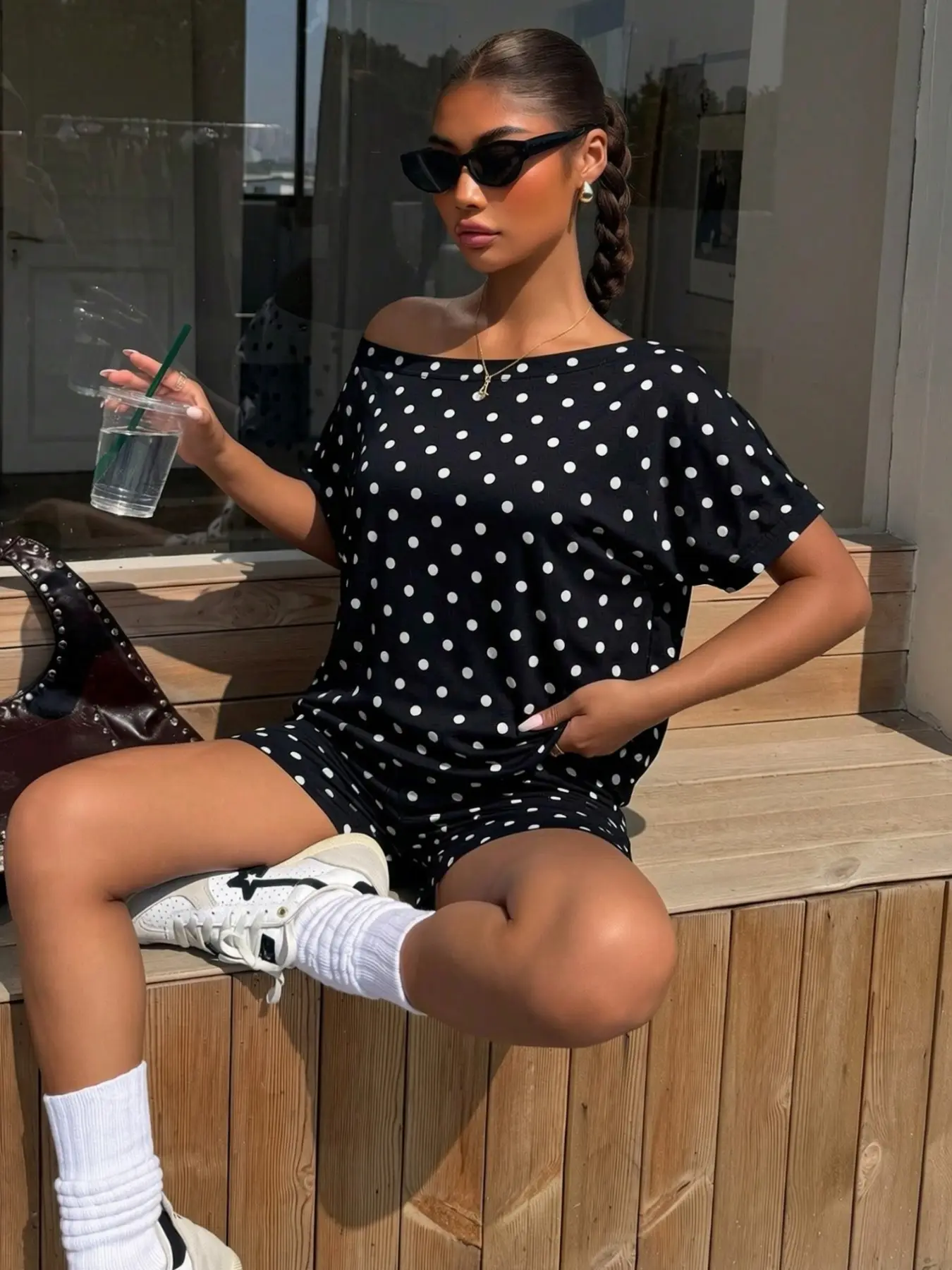 Women's High-End Knit Summer Off-The-Shoulder Polka Dot Casual Chic Set, Casual Oversized Above-The-Knee Loose-Fitting, Sporty Style Outfit Clothes Summer Sets Casual