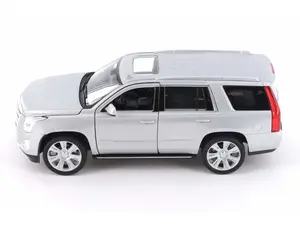 2017 Cadillac Escalade w/ Sunroof - Silver (Nex) Diecast 1:27 Scale Model - Welly 24084SIL