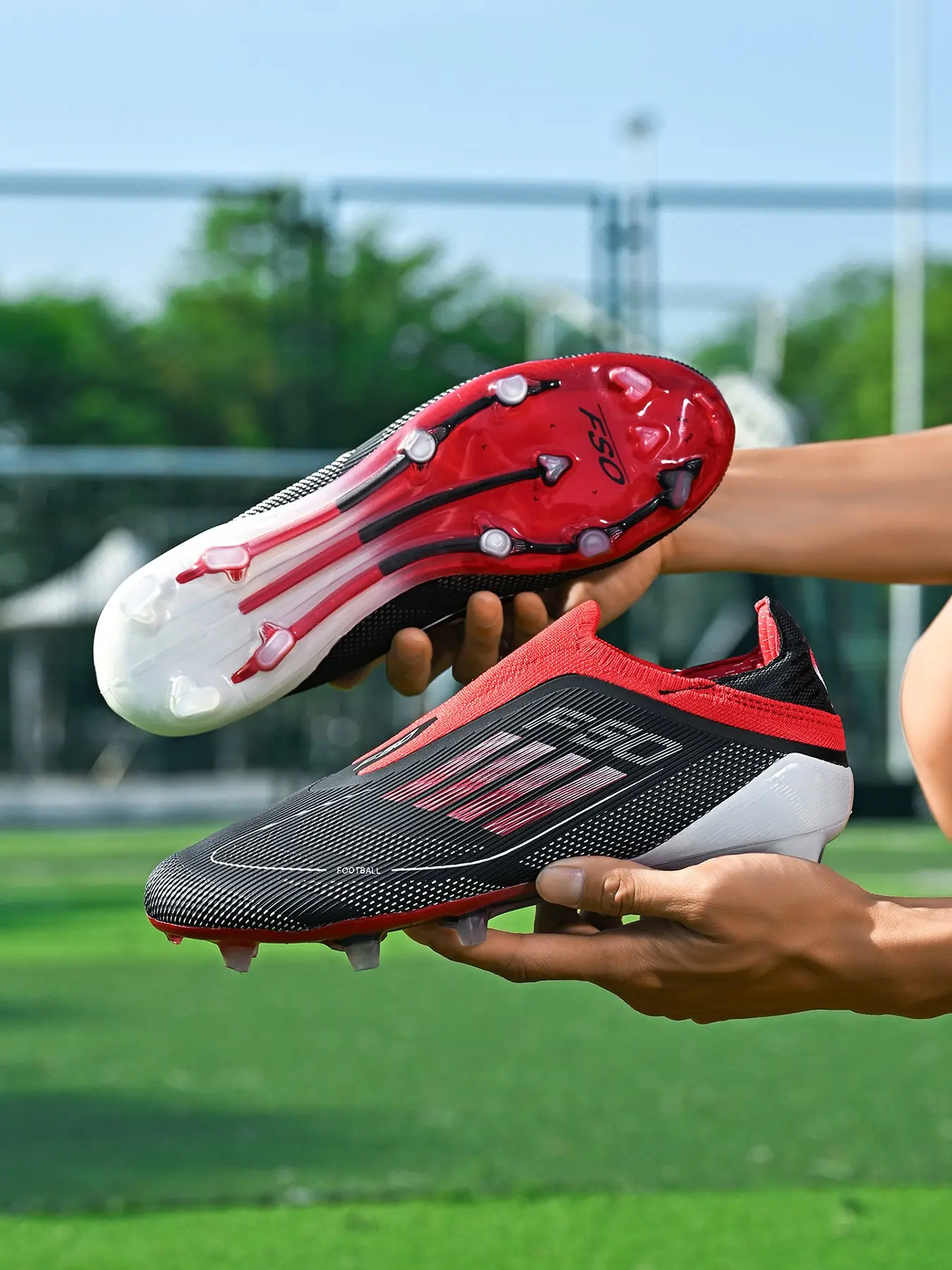 Unisex's Ombre Pink High Top Sports Football Shoes, Breathable Comfortable Football Cleats, Football Training Shoes for All Seasons, Football Boots