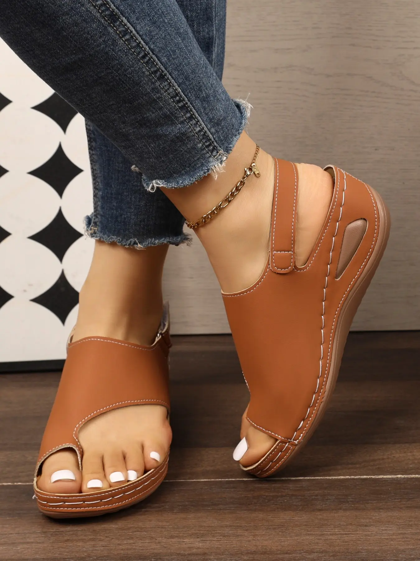 Women's Thick Sole Velcro Sandals, Casual Fashion Sandals, Anti-Slip Durable Soft Bottom, Summer Versatile Casual Shoes, PU Leather Upper, Rubber Sole, Footwear
