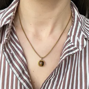 Necklace tiger eye
