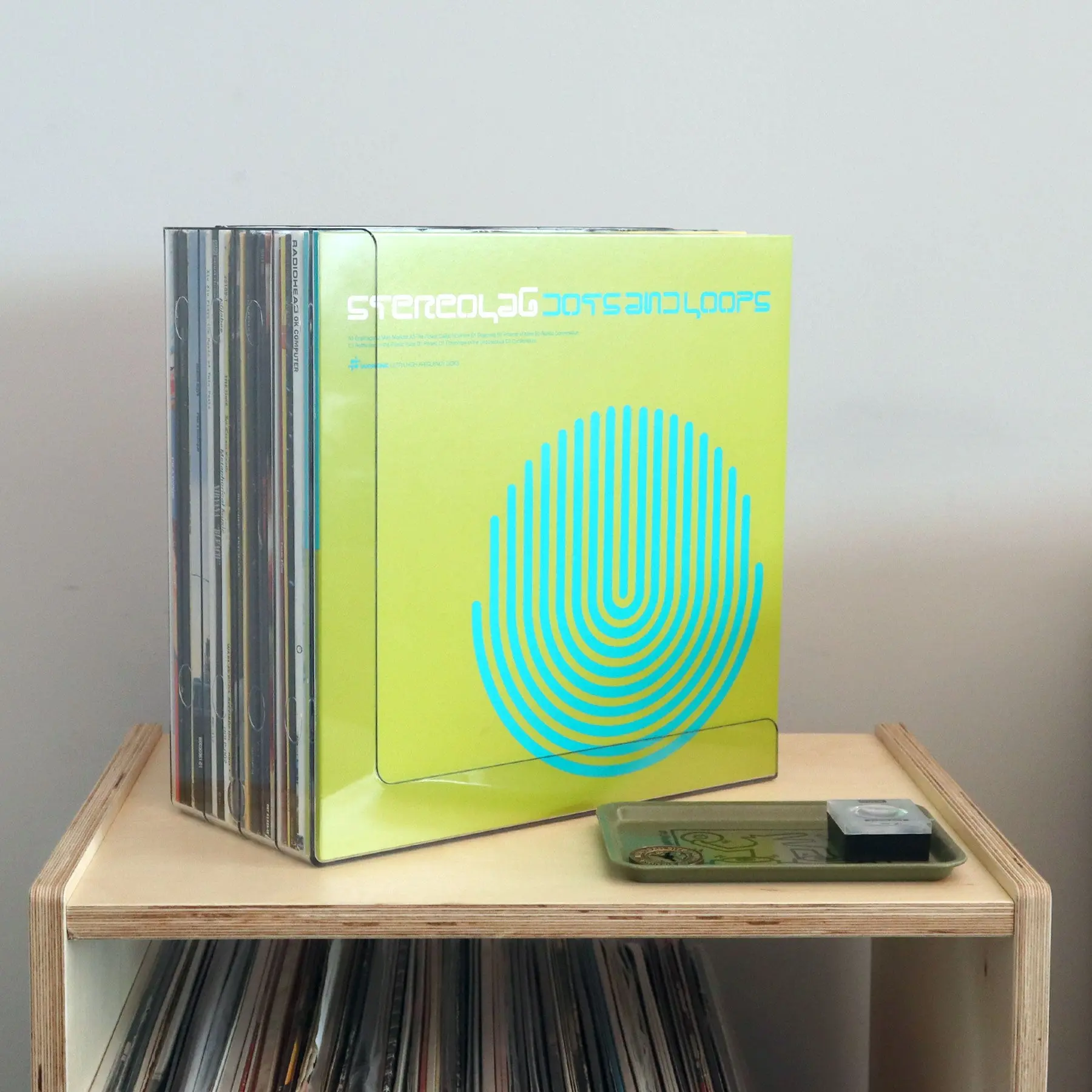 Record Corner: Vinyl Storage & Display Unit Record Corner: Vinyl Storage & Display Unit