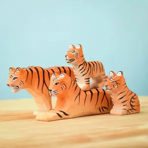 Tiger-Shaped Decorative Figurines Set, Natural Healing Style Animal Lover Desk Display, Fine Texture Dynamic Pose Size Combination