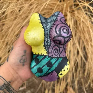 Halloween Sally from Nightmare before Christmas Baddie Bath Bomb- Black Raspberry Vanilla