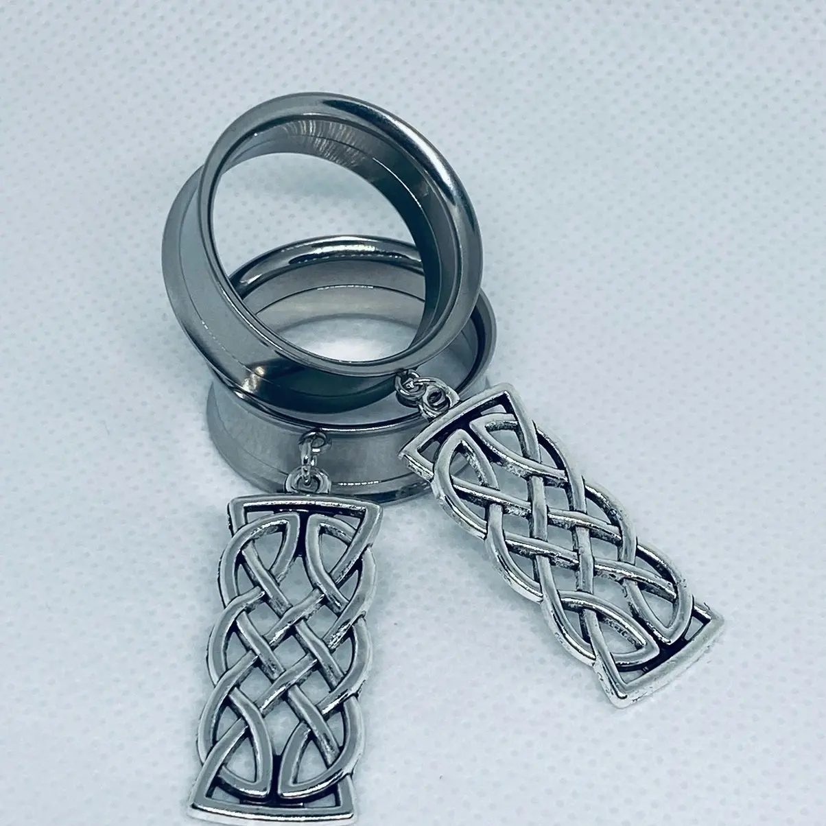 25mm Tunnels with celtic knot dangle