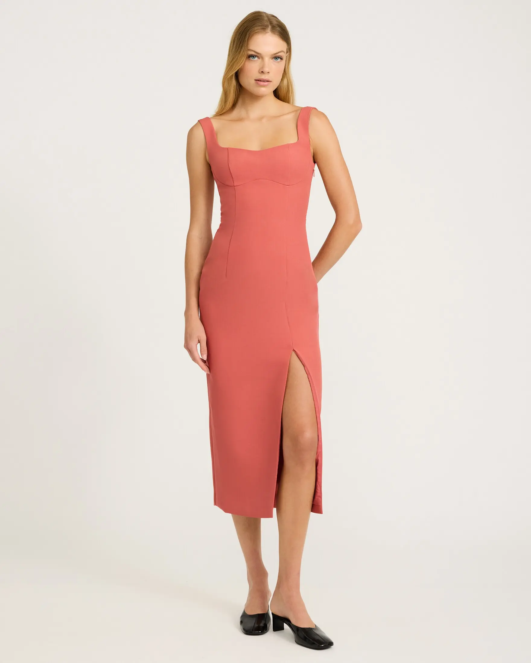 Express Sweetheart Sleeveless Seamed Midi Sheath Dress