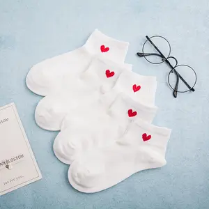 5 Pairs of Heart-shaped Invisible Socks for Girls - Soft And Comfortable, Non-Slip, Invisible, Flat Boat Line, Solid Color, Hand Washable, Breathable