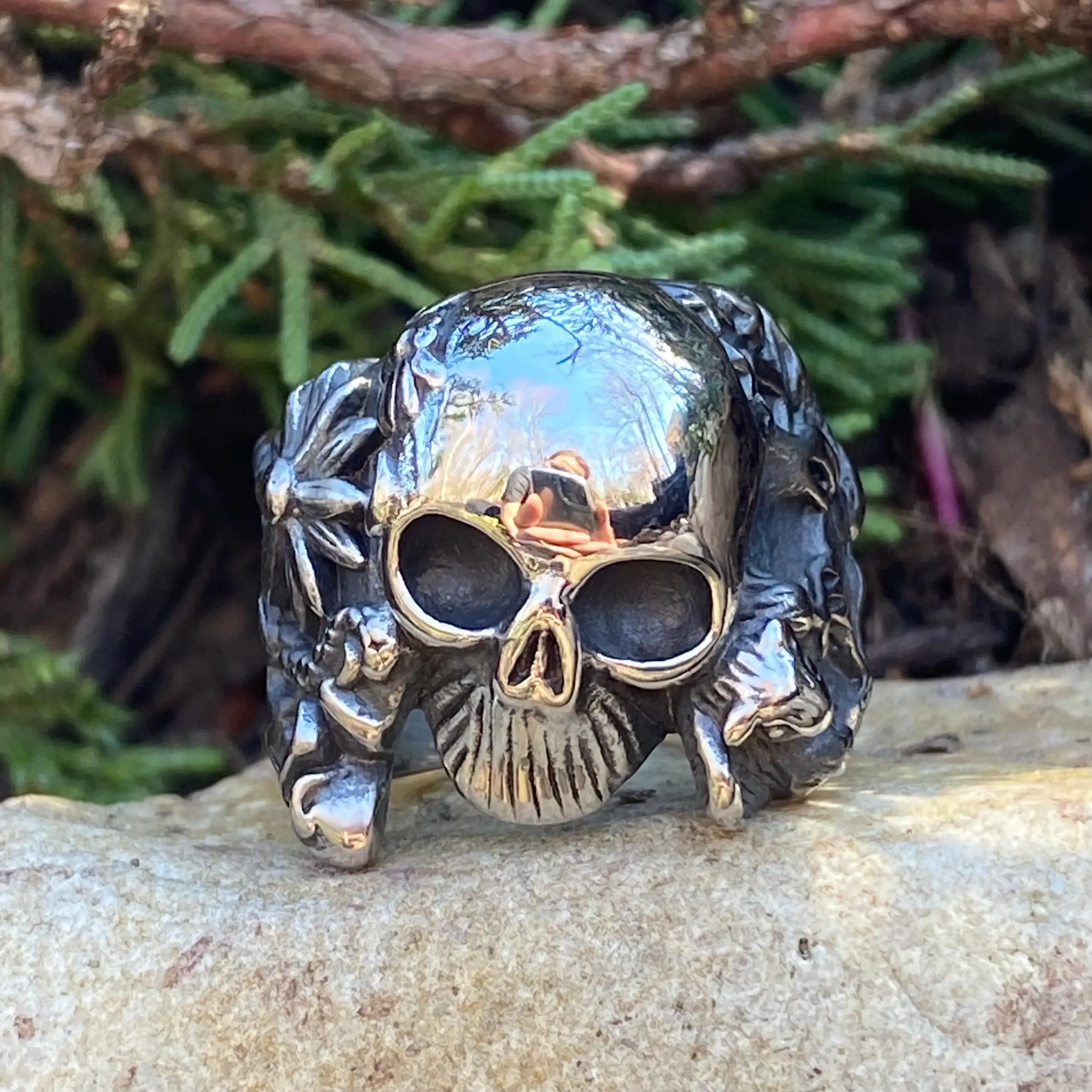 Guitar Flower Skull Ring