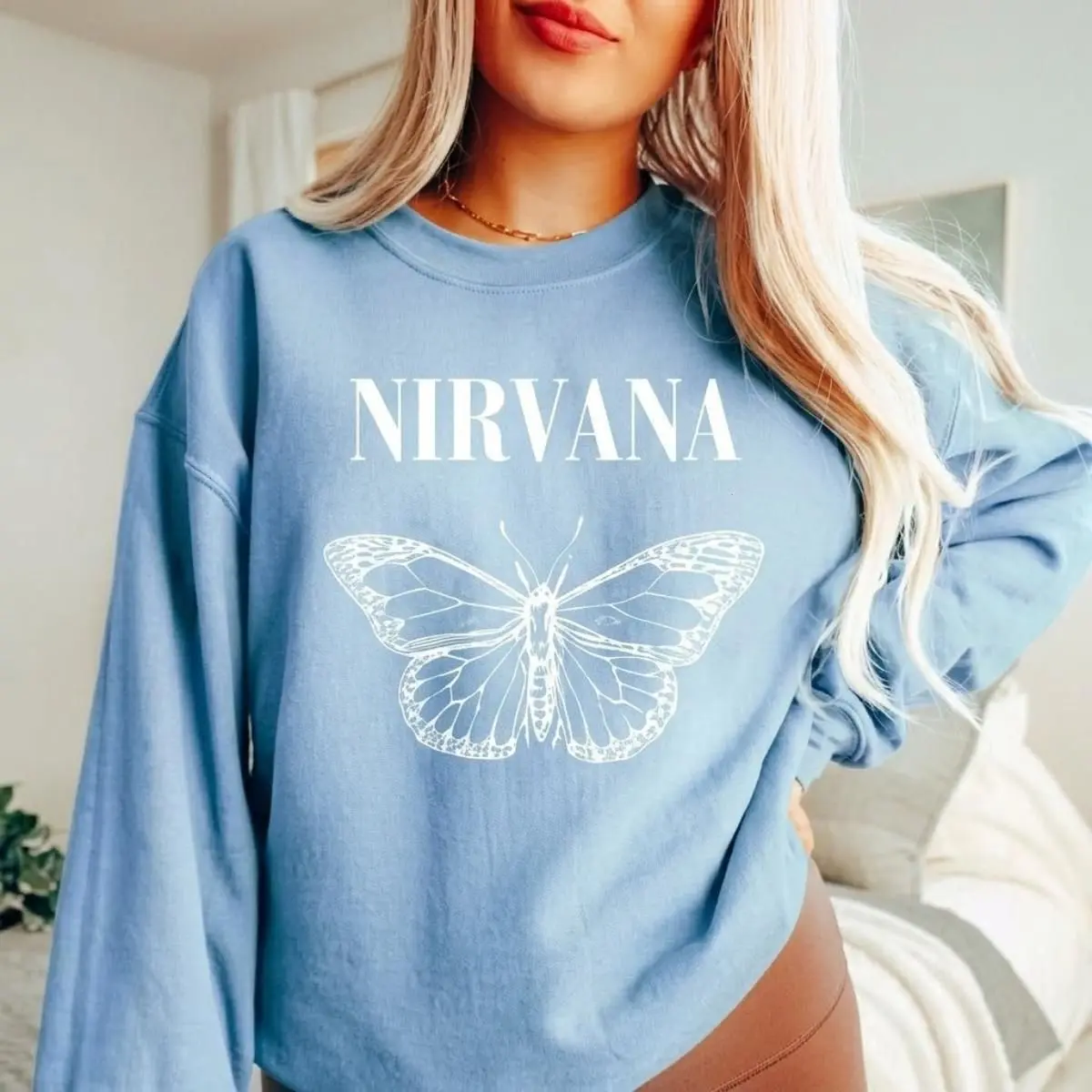 Nirvana Sweatshirt, Nirvana Crewneck Sweatshirts, Hot Pink T-shirt, Nirvana Smile Face Sweatshirt, Preppy 90's Sweater, Hoodie, Unisex Smiley Graphic Tees, Classic Hoodie, Gift For Fans, Gift For Her