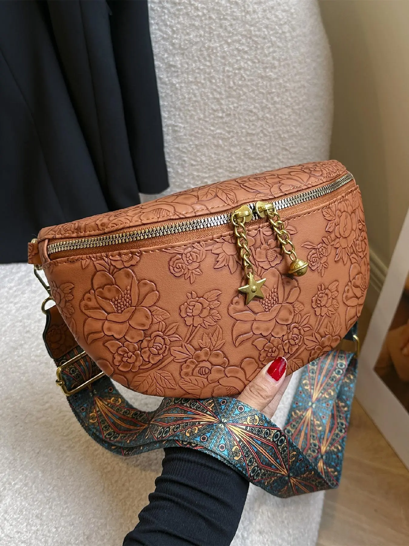 Women's Retro Floral Pattern Crossbody Fanny Pack for Women, Summer 2025 Trendy Fashion Pu Leather Zipper Belt Bag Casual Bum Bag Bumbag with Adjustable Strap for Daily Used, Versatile Bag, Fashion Waist Packs, Waist Bags